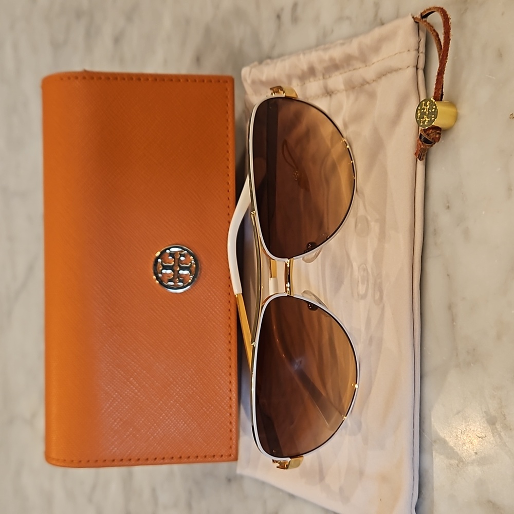 Tory Burch™ TY6035 301913 60 - Ivory Gold